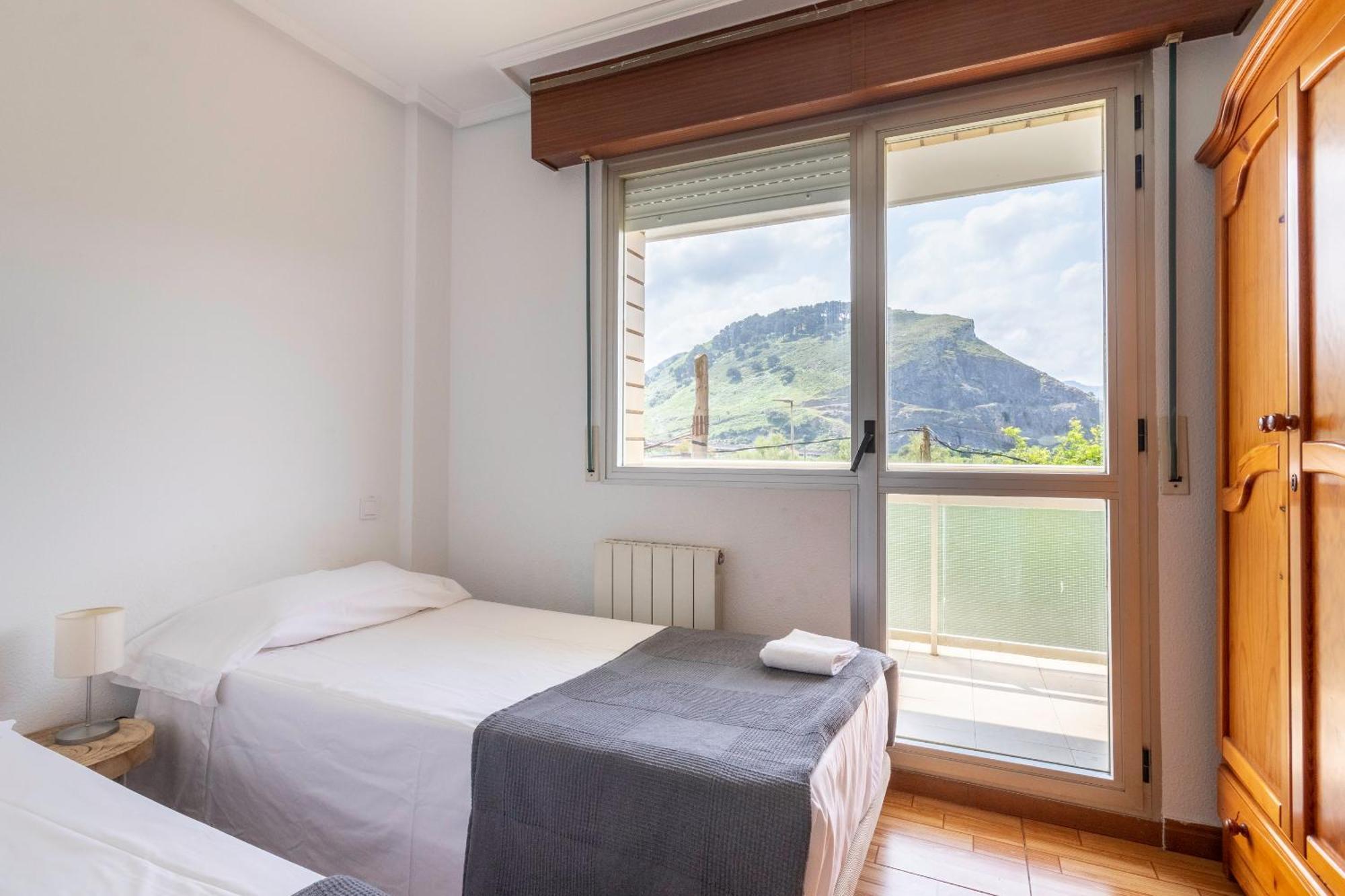 La Arena Apartamentos Zierbena Екстериор снимка