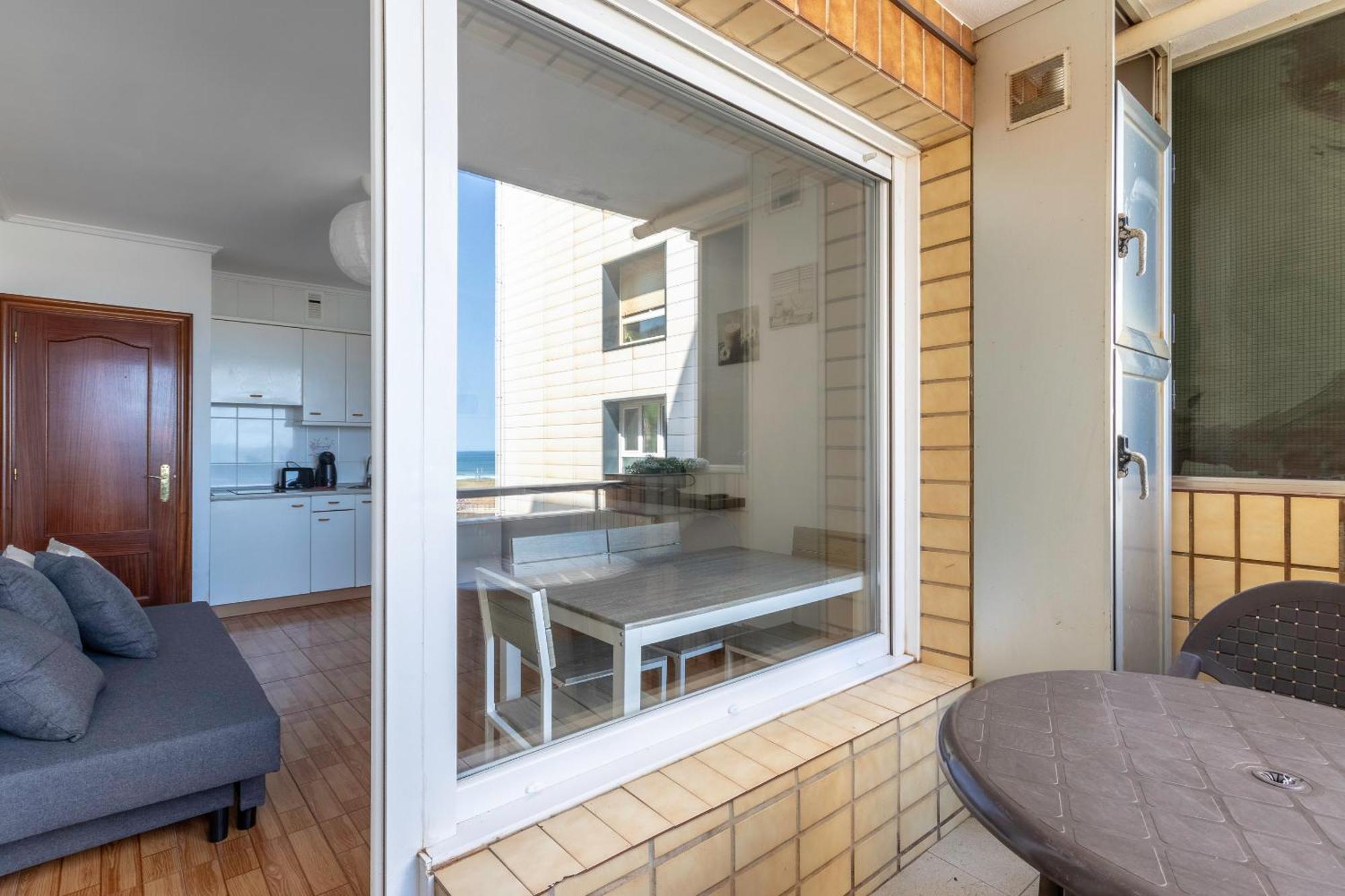 La Arena Apartamentos Zierbena Екстериор снимка